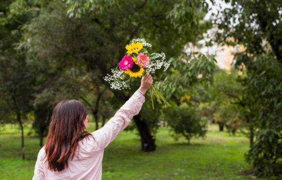 Embracing Earth Day: Learn How Flowers Connect Us to Nature