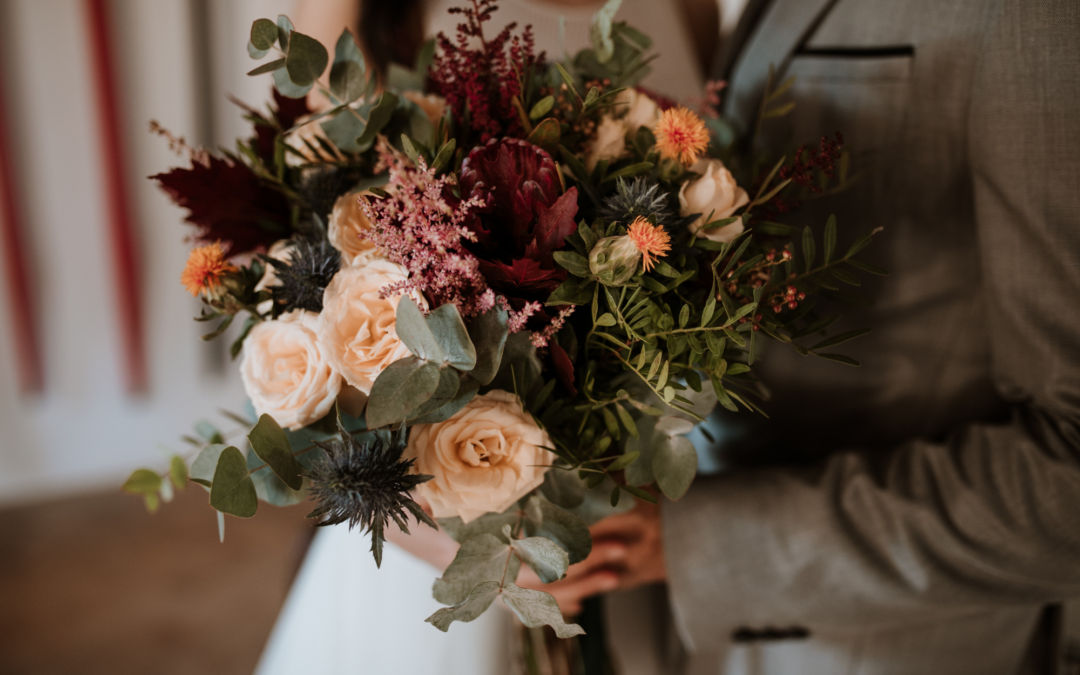 Natural Floral Trends for Late Summer Celebrations