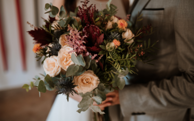 August Wedding Flowers in California – Natural Floral Trends for Late Summer Celebrations